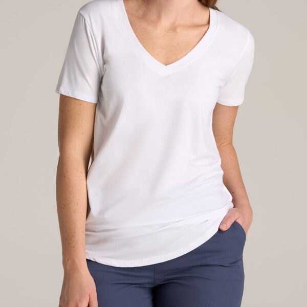 Women's Tall Scoop V-Neck Tee in Ecru
