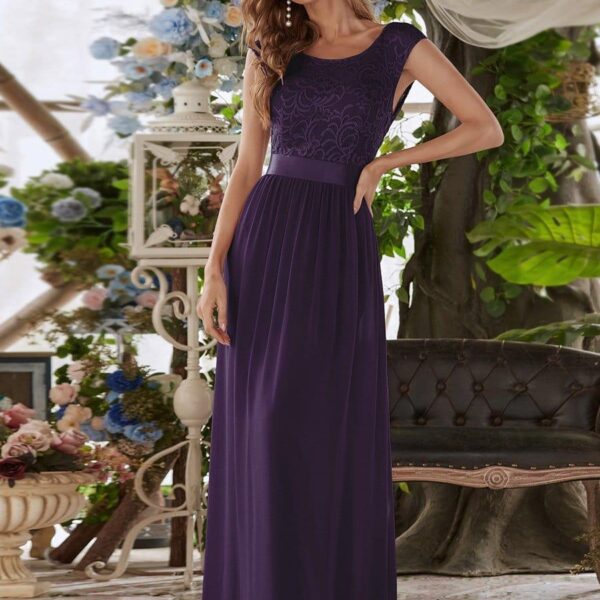 Classic Round Neck Backless Lace Bodice Bridesmaid Dress